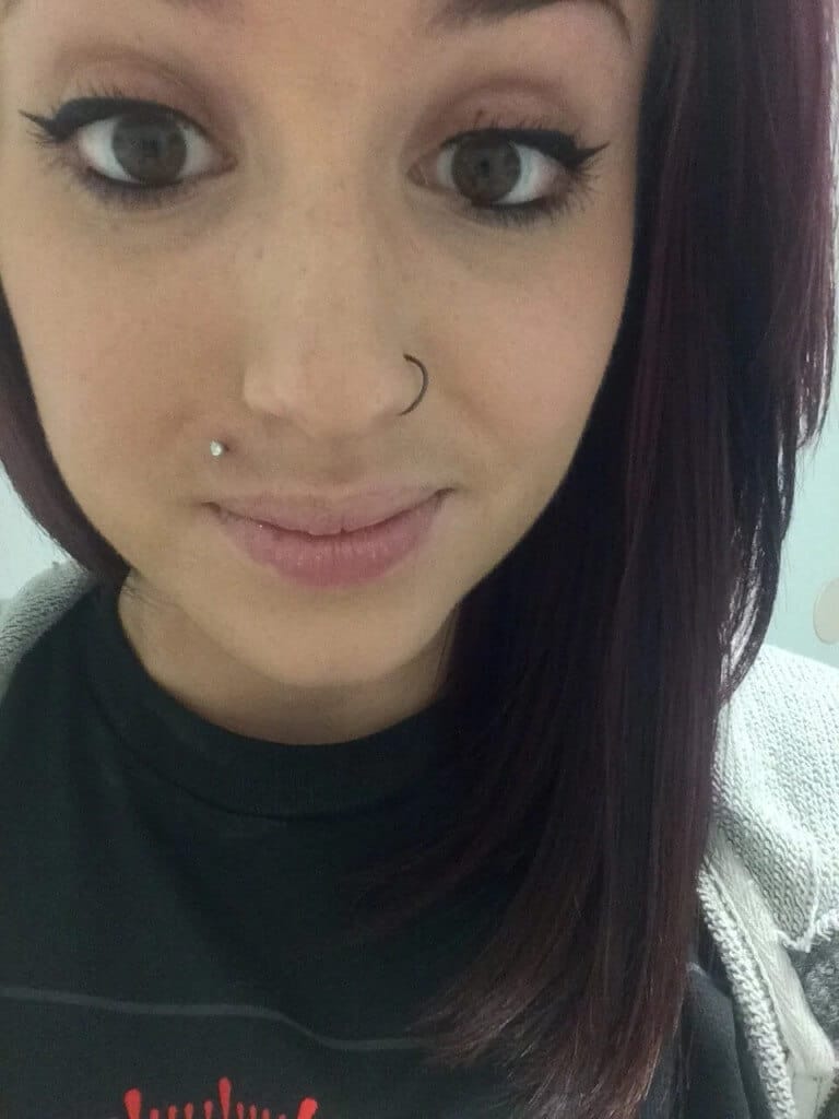 Monroe Piercing - 85.00 $ vključuje nakit pri Iron Palm Tattoos & Body Piercing v centru Atlante.