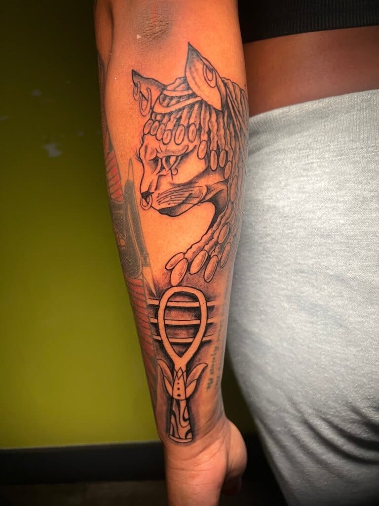 Rus porno Donatella Macbeth ni onlayn tomosha qiling