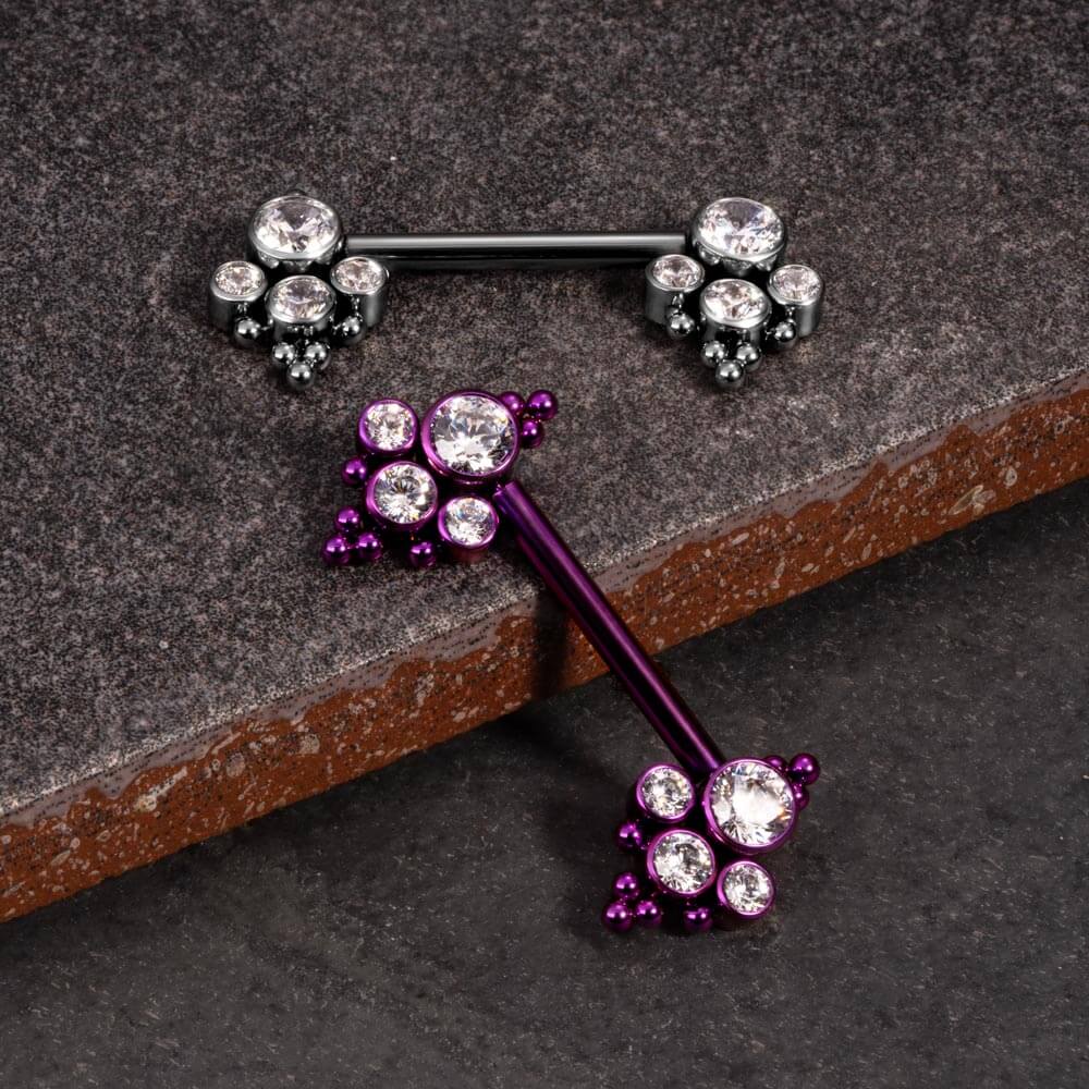 Ұйықтап жатқан нағашы әжесін сиқырлайды Екі әтеш в жопу секс видео