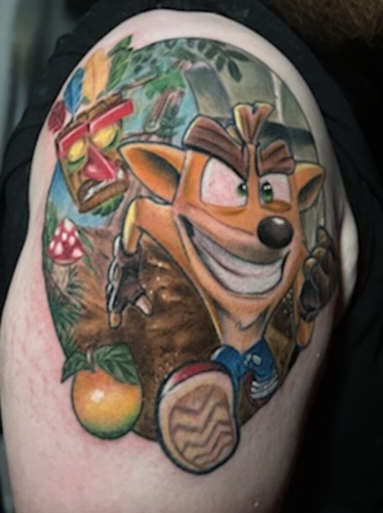 पूर्ण रंग क्रॅश बँडीकूट नवीन शालेय व्हिडिओ गेम प्रेरित टॅटू